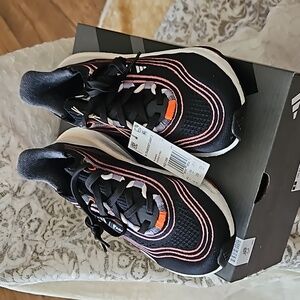 Adidas Ultraboost Light X Parley - Size 6